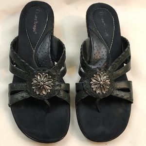 Bare Traps Dk Gray Wedge Heel Sandals Sz 8.5
